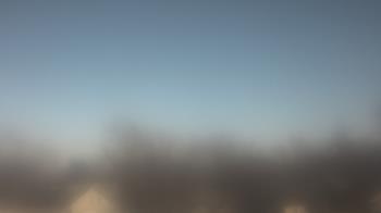 Weather camera view of Lincoln Elementary School.