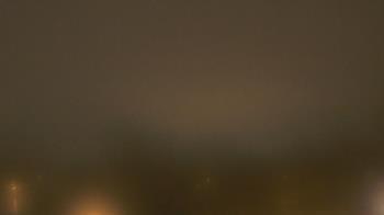 Weather camera view of Lincoln Elementary School.