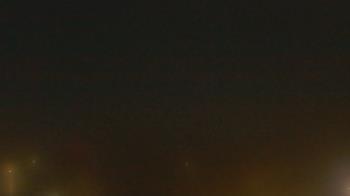 Weather camera view of Lincoln Elementary School.