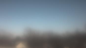 Weather camera view of Lincoln Elementary School.