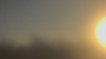 Weather camera view of Lincoln Elementary School.