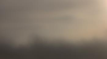 Weather camera view of Lincoln Elementary School.