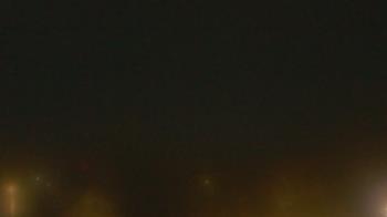 Weather camera view of Lincoln Elementary School.