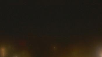 Weather camera view of Lincoln Elementary School.