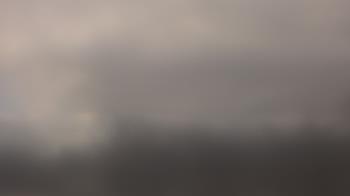 Weather camera view of Lincoln Elementary School.