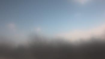 Weather camera view of Lincoln Elementary School.