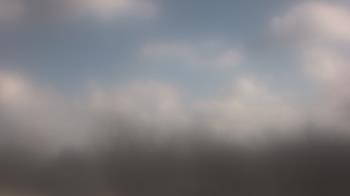 Weather camera view of Lincoln Elementary School.