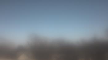 Weather camera view of Lincoln Elementary School.