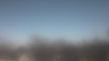 Weather camera view of Lincoln Elementary School.