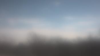 Weather camera view of Lincoln Elementary School.