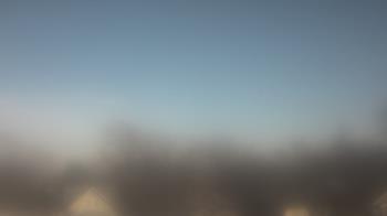 Weather camera view of Lincoln Elementary School.