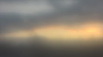 Weather camera view of Lincoln Elementary School.