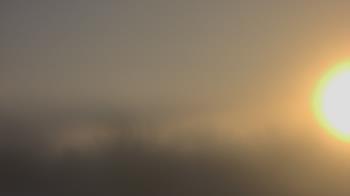 Weather camera view of Lincoln Elementary School.