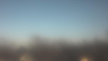 Weather camera view of Lincoln Elementary School.