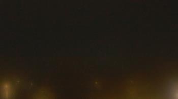 Weather camera view of Lincoln Elementary School.