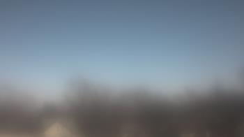 Weather camera view of Lincoln Elementary School.