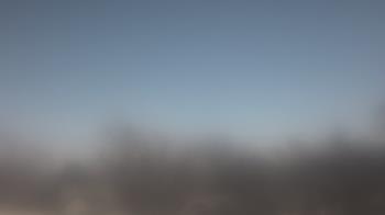 Weather camera view of Lincoln Elementary School.