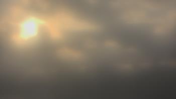 Weather camera view of Lincoln Elementary School.