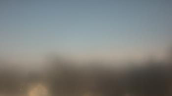 Weather camera view of Lincoln Elementary School.