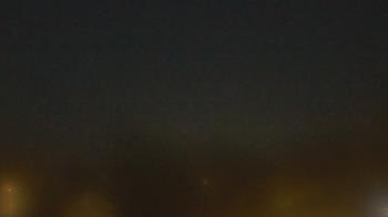 Weather camera view of Lincoln Elementary School.