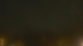 Weather camera view of Lincoln Elementary School.