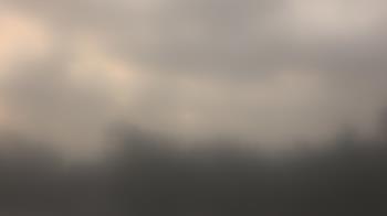 Weather camera view of Lincoln Elementary School.