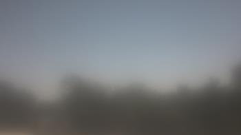 Weather camera view of Lincoln Elementary School.