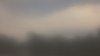 Weather camera view of Lincoln Elementary School.