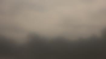 Weather camera view of Lincoln Elementary School.