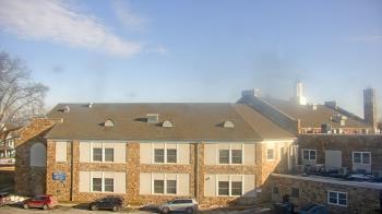 Weather camera view of Ward L Myers Elementary School.