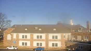 Weather camera view of Ward L Myers Elementary School.