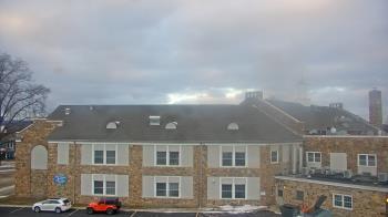 Weather camera view of Ward L Myers Elementary School.