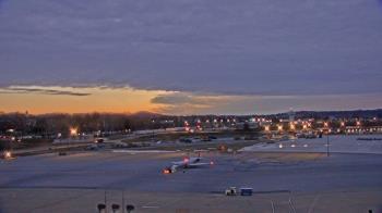 Weather camera view of Harrisburg International Airport.