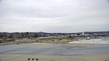 Weather camera view of Harrisburg International Airport.