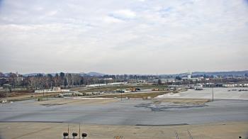 Weather camera view of Harrisburg International Airport.