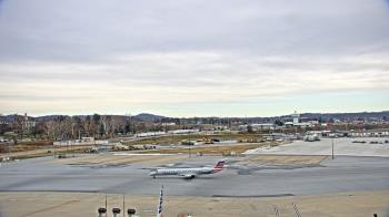 Weather camera view of Harrisburg International Airport.