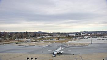 Weather camera view of Harrisburg International Airport.
