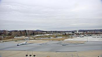 Weather camera view of Harrisburg International Airport.