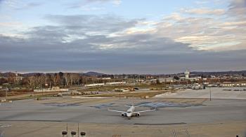 Weather camera view of Harrisburg International Airport.