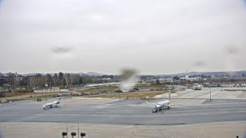 Weather camera view of Harrisburg International Airport.