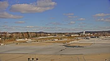 Weather camera view of Harrisburg International Airport.
