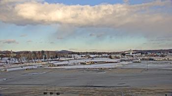 Weather camera view of Harrisburg International Airport.