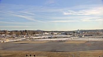 Weather camera view of Harrisburg International Airport.