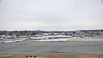 Weather camera view of Harrisburg International Airport.