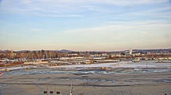 Weather camera view of Harrisburg International Airport.
