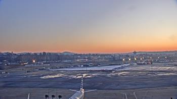 Weather camera view of Harrisburg International Airport.