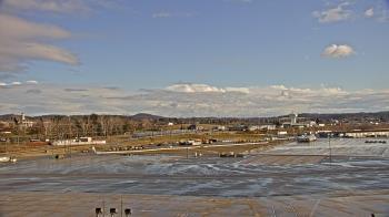 Weather camera view of Harrisburg International Airport.