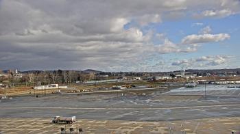 Weather camera view of Harrisburg International Airport.