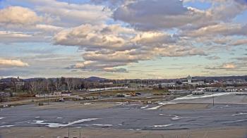 Weather camera view of Harrisburg International Airport.