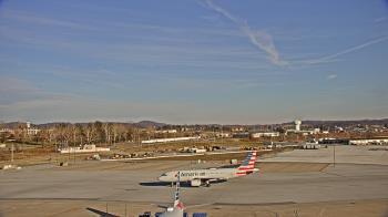 Weather camera view of Harrisburg International Airport.